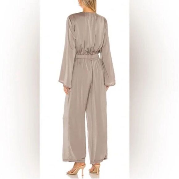 SNDYS x Revolve Olive Green Jumpsuit(Size 6) - Picture 3 of 7